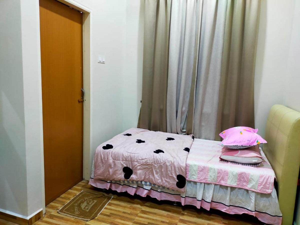 Sya Al-Yahya Homestay Kuala Terengganu Bagian luar foto